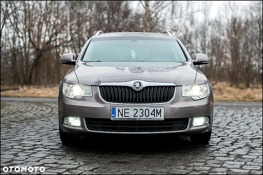 Skoda Superb - 2
