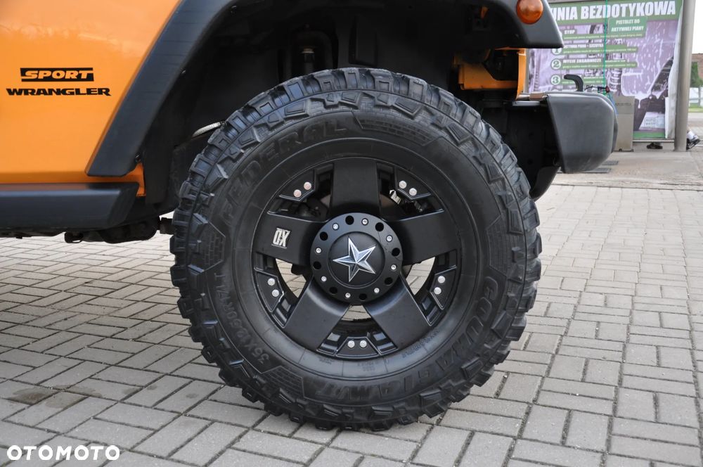Jeep Wrangler - 14