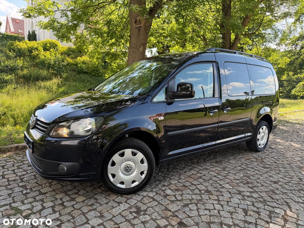 Volkswagen Caddy Maxi Comfortline BMT - 11