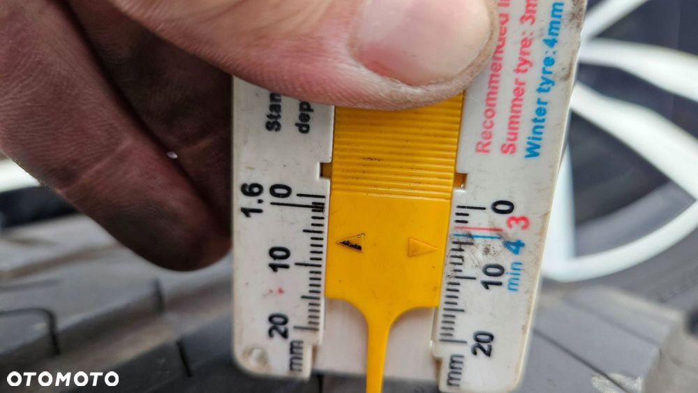 felgi aluminiowe mercedes 8.5x19" et31.5 a2234013000 opony 255/45 r19 - 12