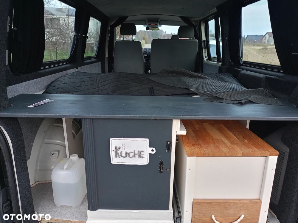 Volkswagen Transporter - 17