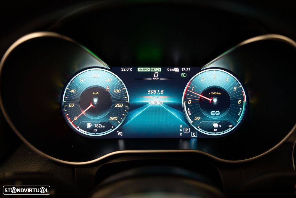 Mercedes-Benz C 300 de AMG Line - 29