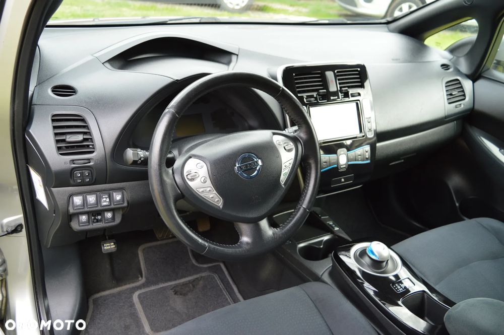 Nissan Leaf 24 kWh (mit Batterie) Visia - 20