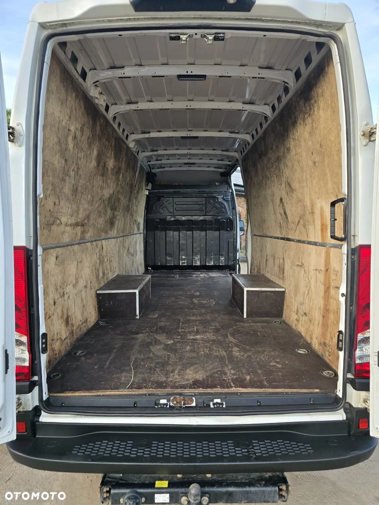 Iveco Daily 35C18 - 11