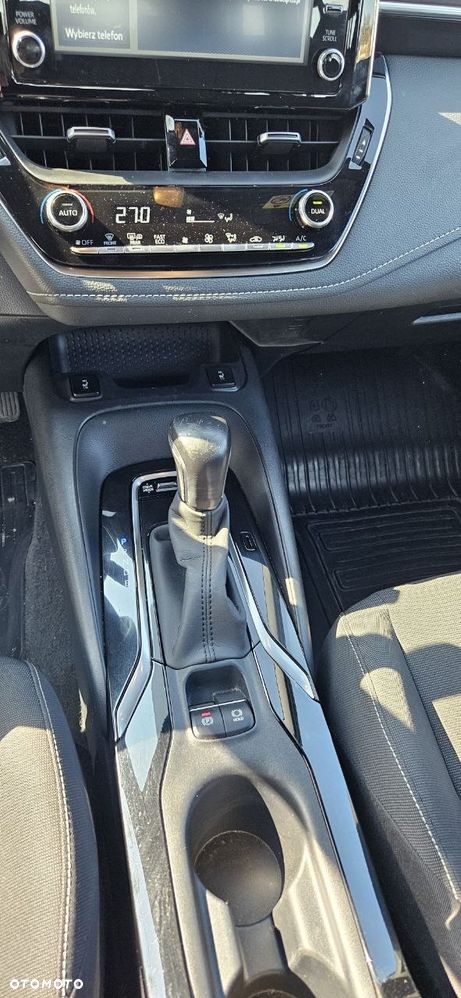 Toyota Corolla 1.8 Hybrid GPF Comfort - 19