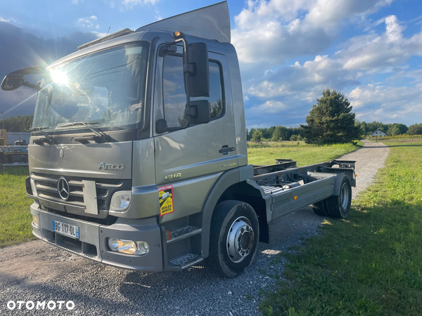 Mercedes-Benz Atego 1218