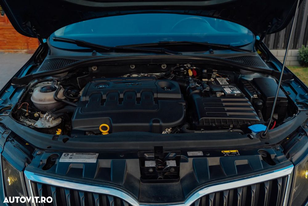 Skoda Octavia Combi Diesel 1.6 TDI DSG Style - 19