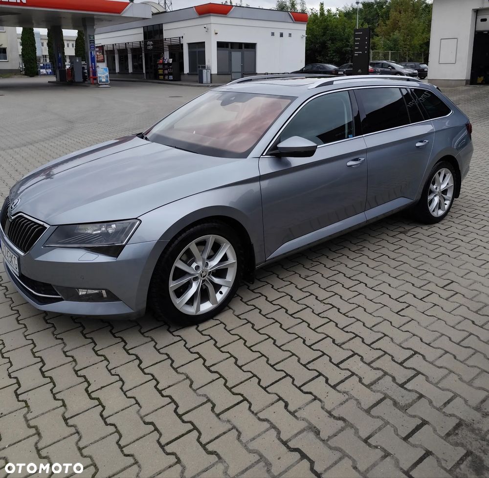 Skoda Superb 2.0 TDI Style DSG - 1