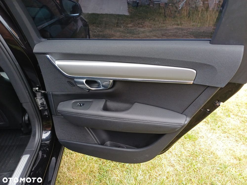 Volvo V90 D5 AWD Geartronic Momentum - 17