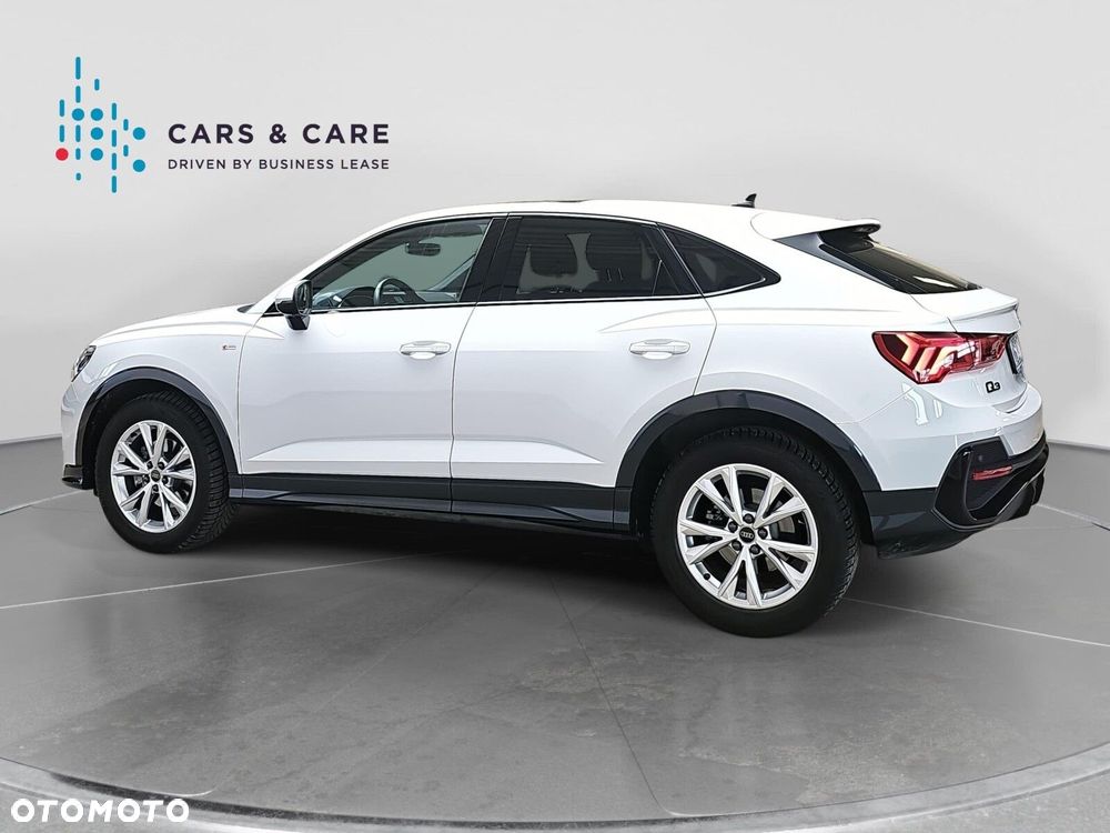Audi Q3 Sportback - 30