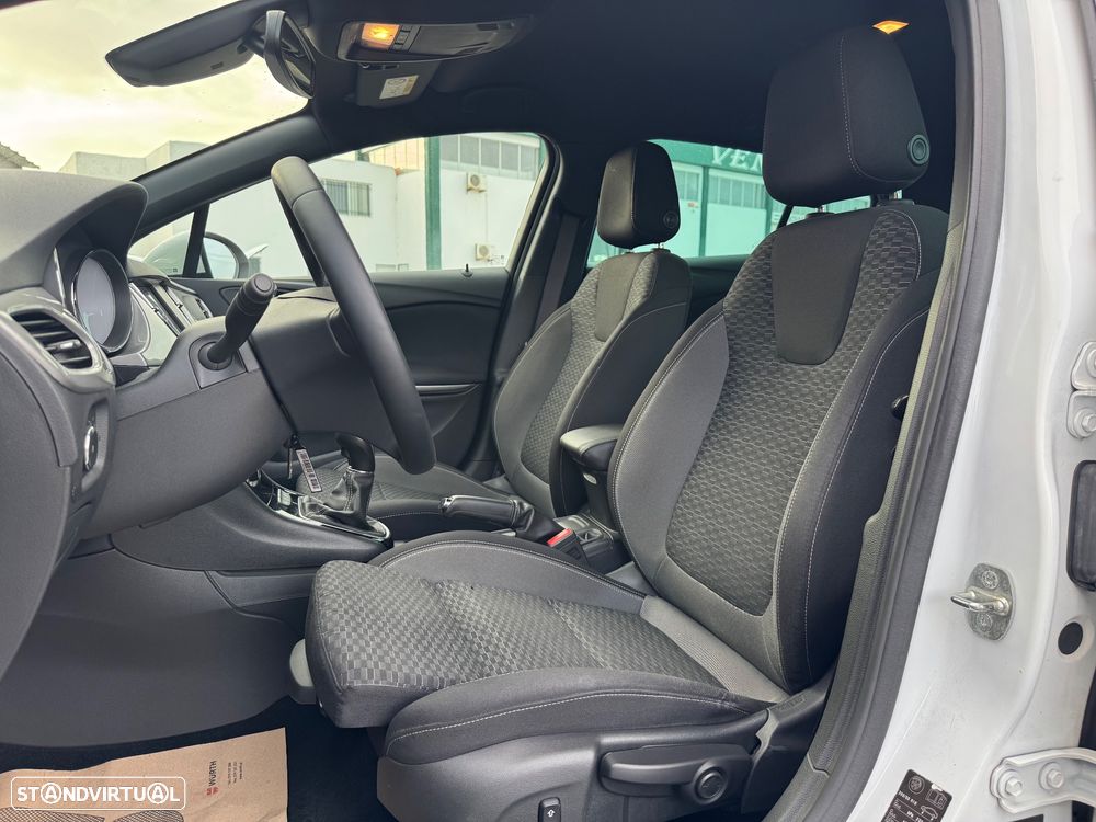 Opel Astra 1.5 D GS Line S/S - 19