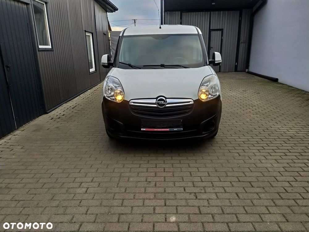 Opel Combo - 12