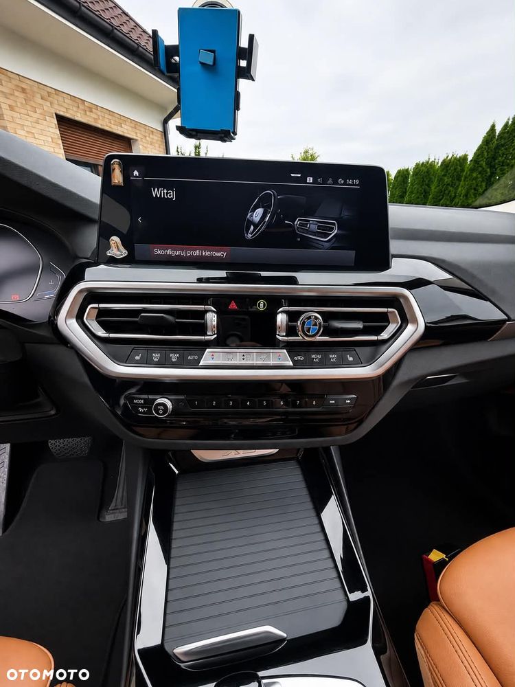 BMW X3 xDrive20d - 14