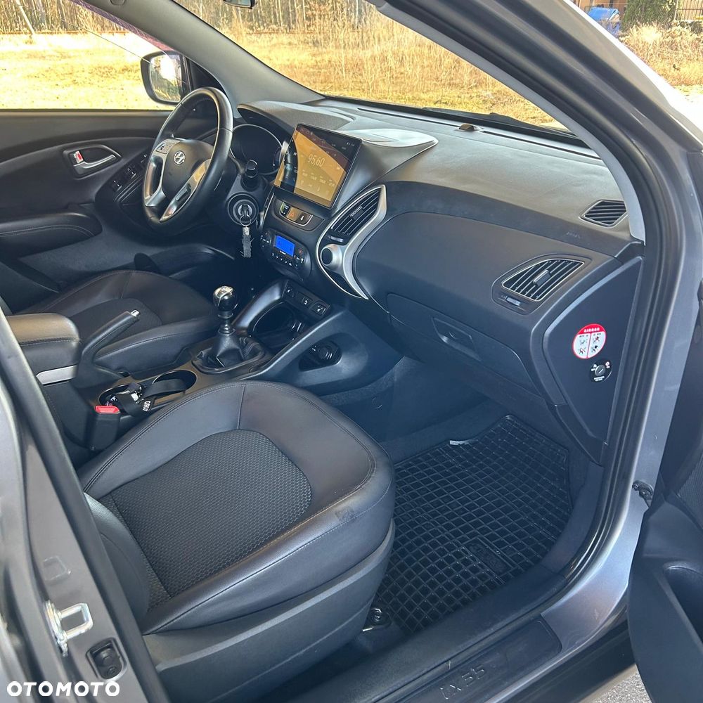 Hyundai ix35 2.0 CRDi 4WD Premium - 26