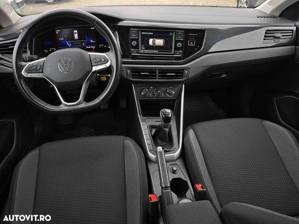 Volkswagen Polo - 11