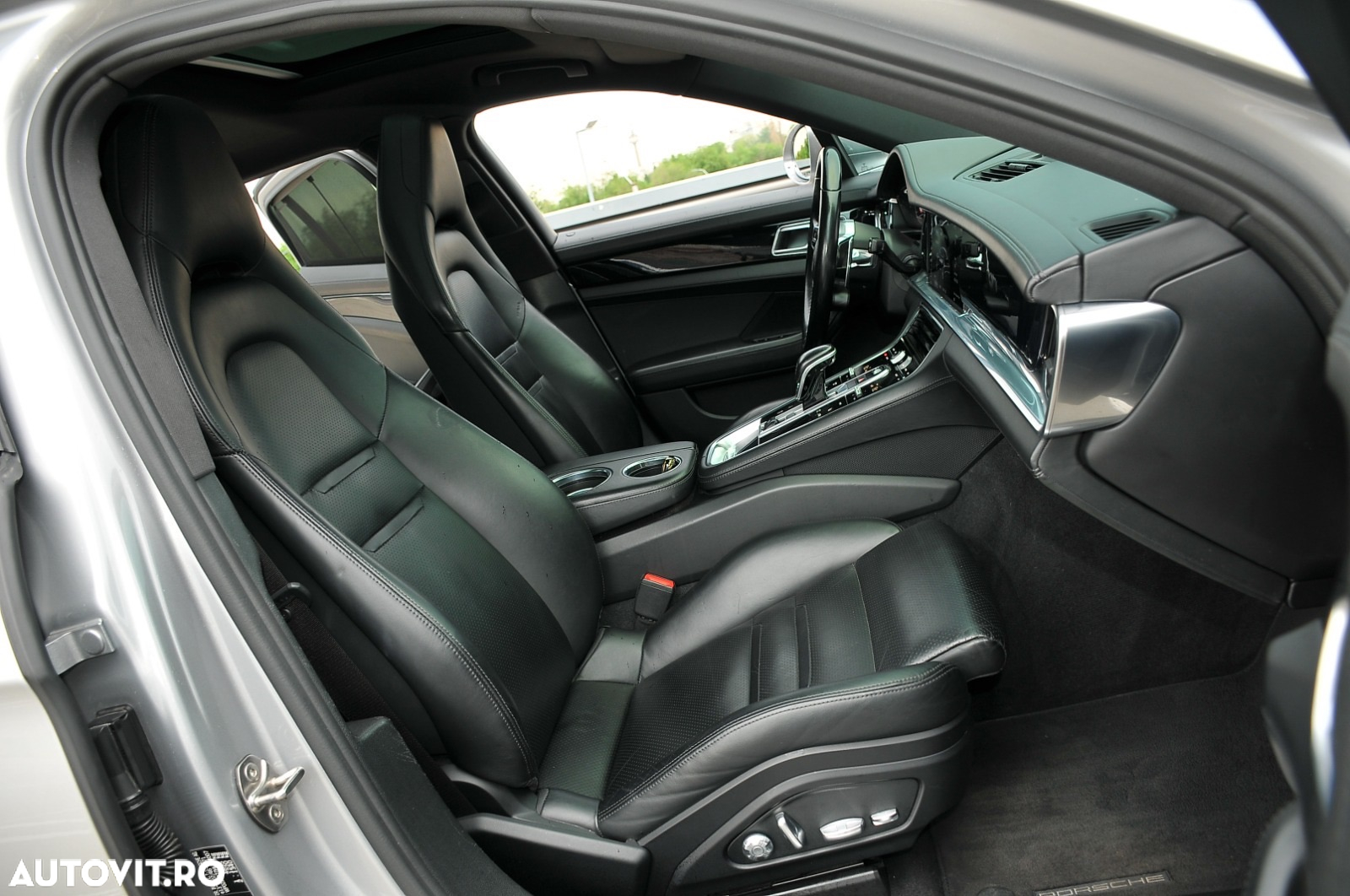 Porsche Panamera 4S - 15