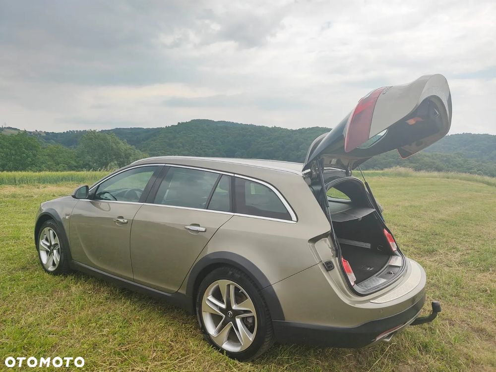 Opel Insignia 2.0 ECOTEC DI Turbo 4x4 Country Tourer ec - 6