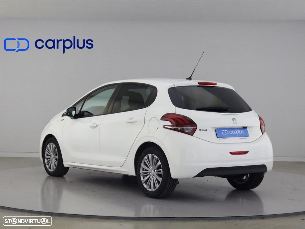 Peugeot 208 1.2 PureTech Allure - 5