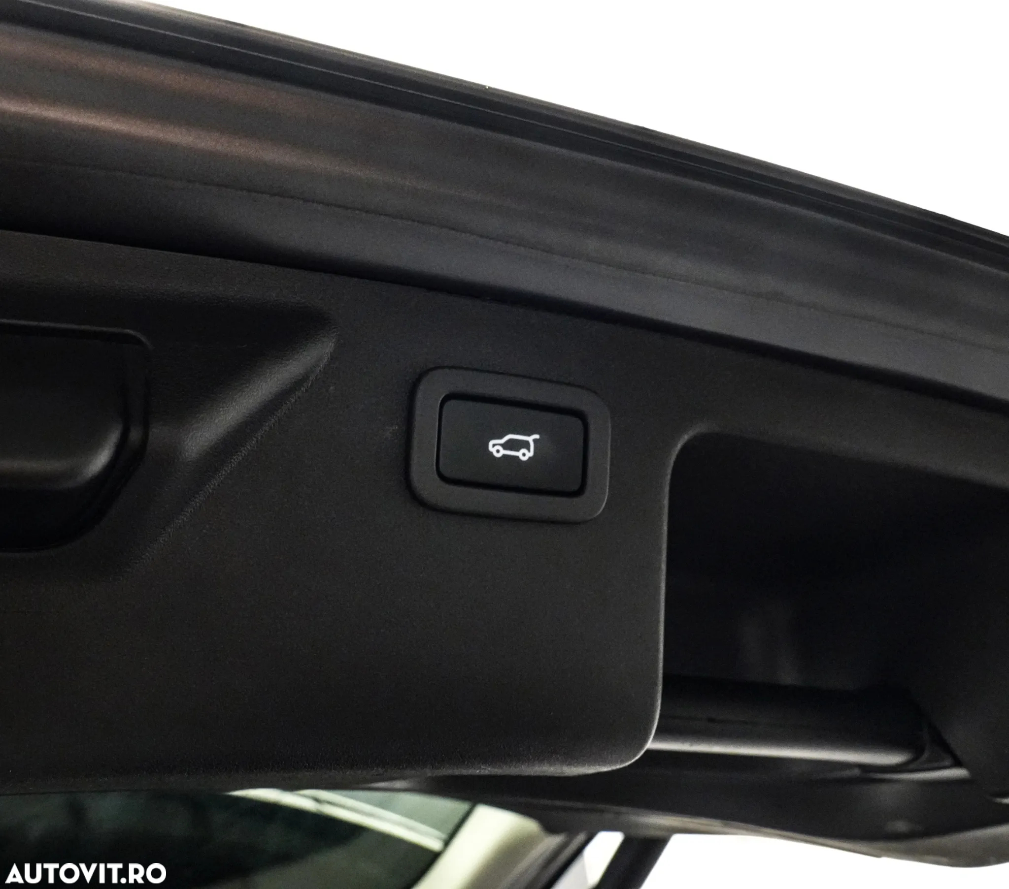 Land Rover Discovery Sport 2.0 l TD4 HSE Aut. - 24