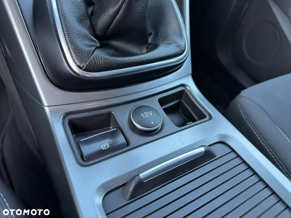 Ford Kuga 1.5 EcoBoost 2x4 Cool & Connect - 25