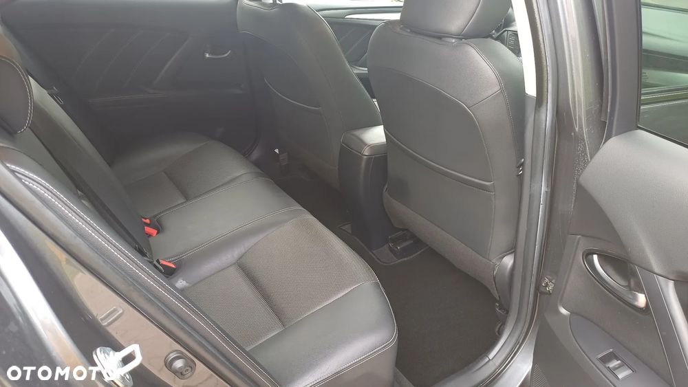 Toyota Avensis 1.8 Prestige - 23