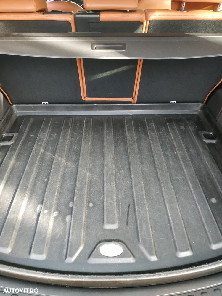 Land Rover Discovery Sport 2.0 l TD4 HSE Luxury Aut. - 34