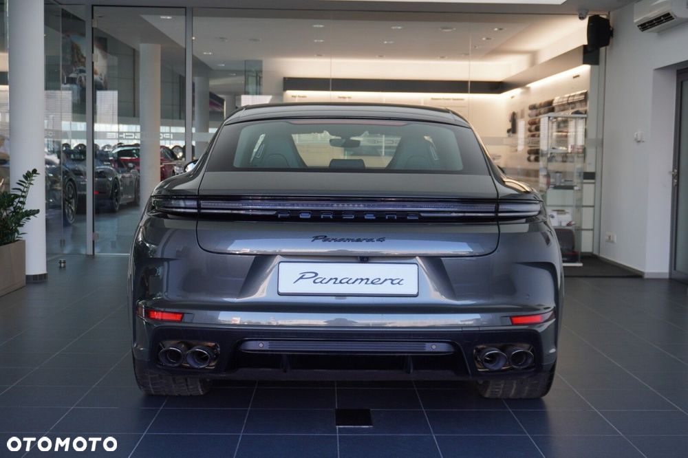 Porsche Panamera - 9