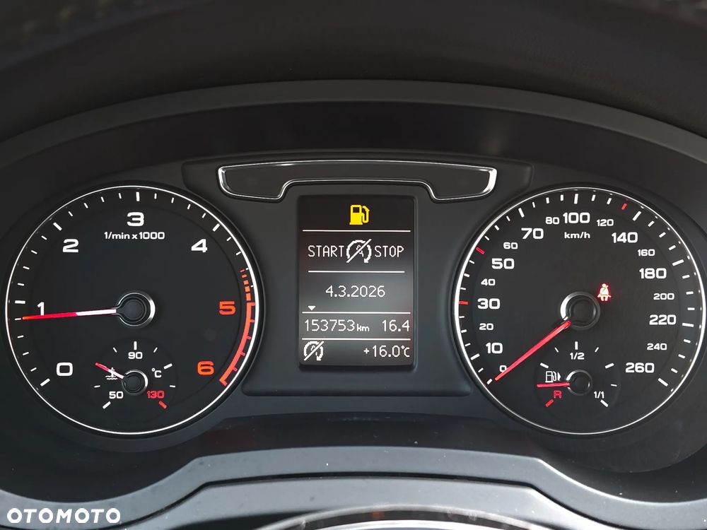 Audi Q3 2.0 TDI Sport S tronic - 32