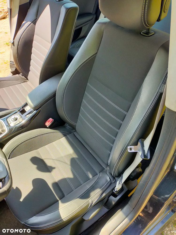 Renault Laguna 2.0 Bose Edition - 12