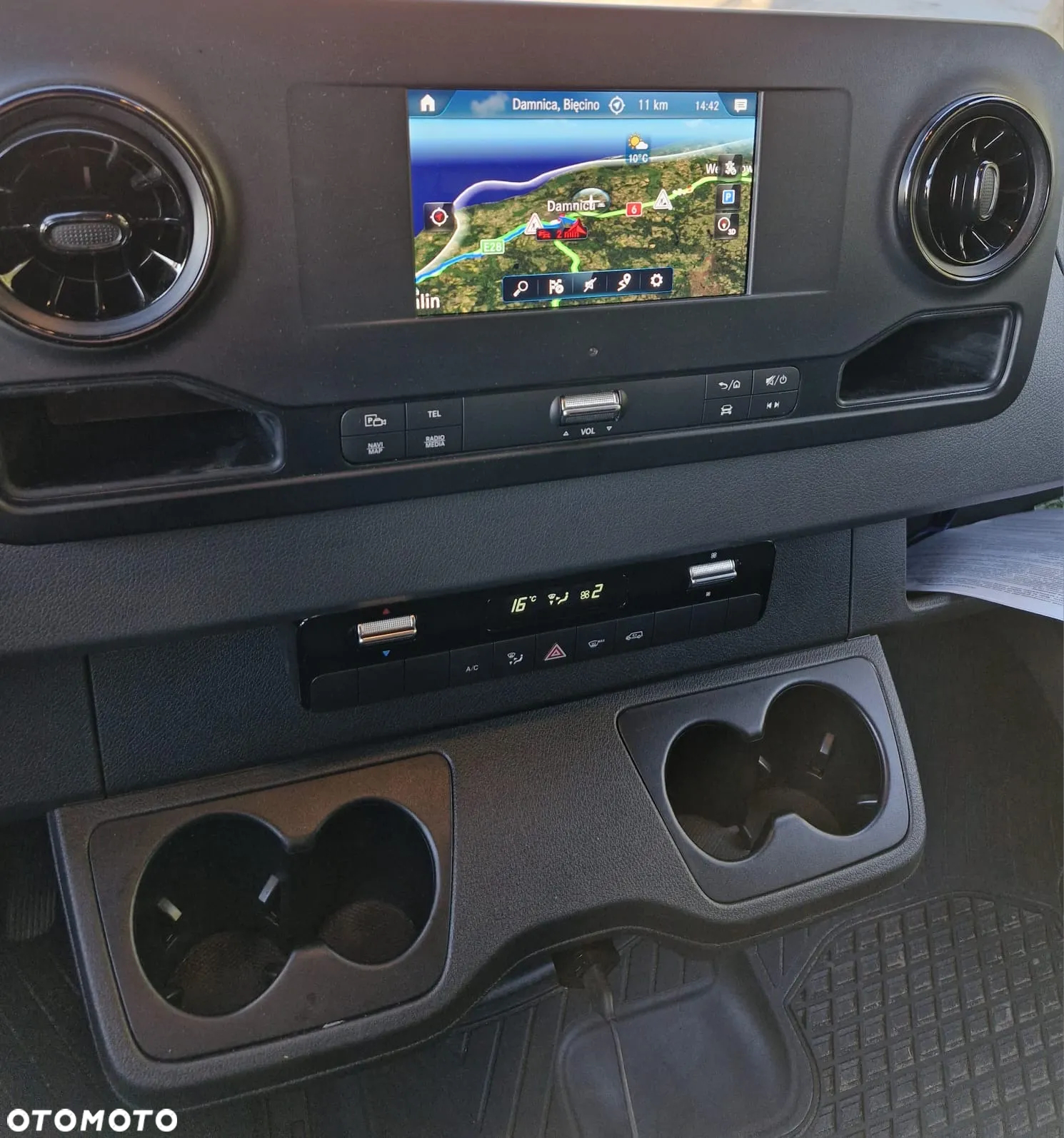 Mercedes-Benz Sprinter Furgon 317 CDI - 21