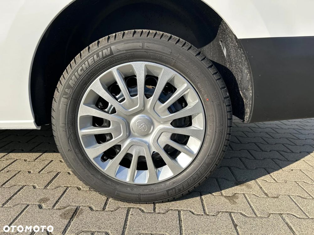 Toyota Proace - 9