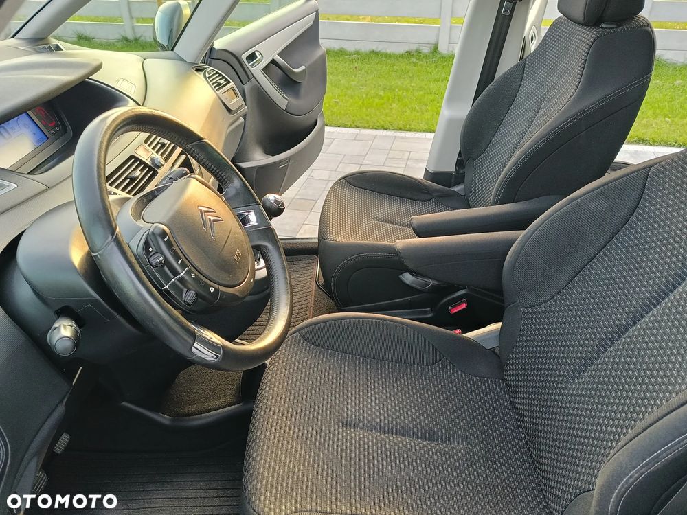 Citroën C4 Picasso - 13