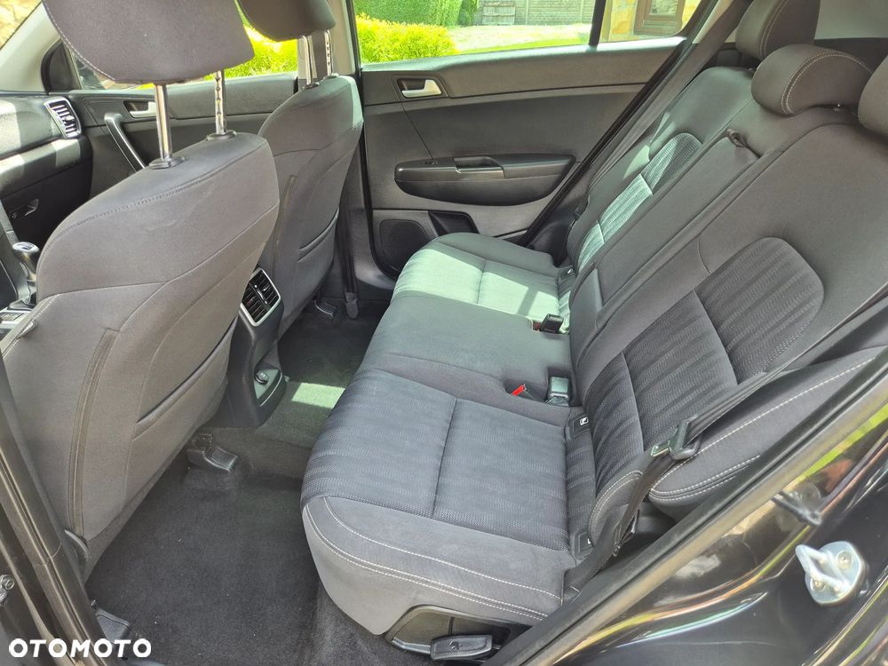 Kia Sportage 1.7 CRDI 2WD ISG Spirit - 18