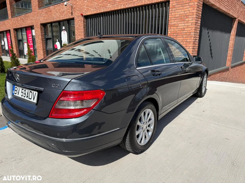 Mercedes-Benz C 250 CGI BlueEFFICIENCY Aut. - 6