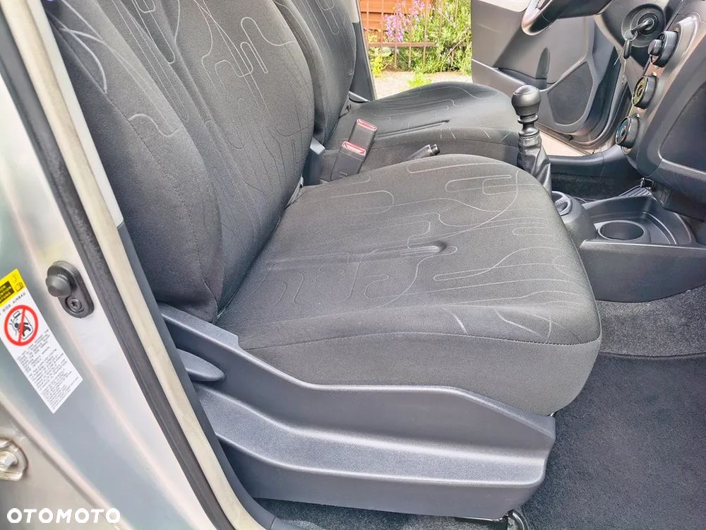 Toyota Yaris 1.33 VVT-i Life - 20