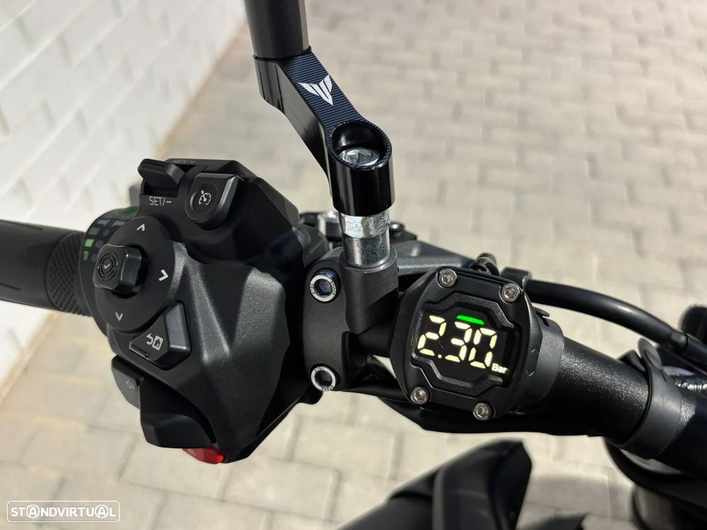 Yamaha MT-09 c/ Akrapovic - 10
