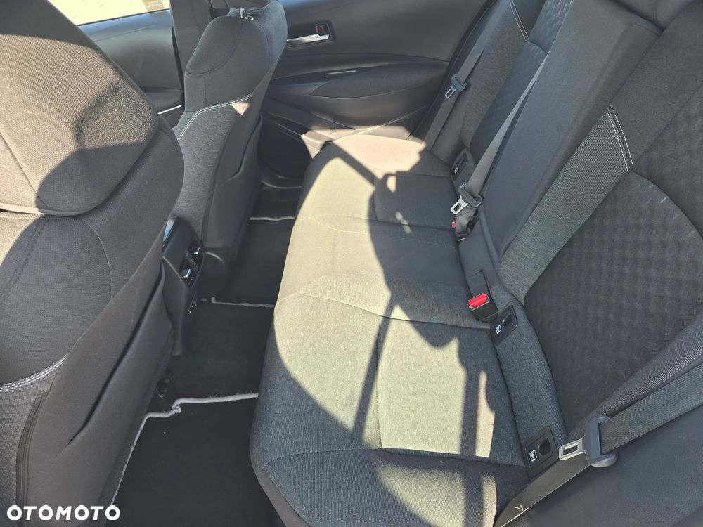 Toyota Corolla 1.8 Hybrid Comfort - 25