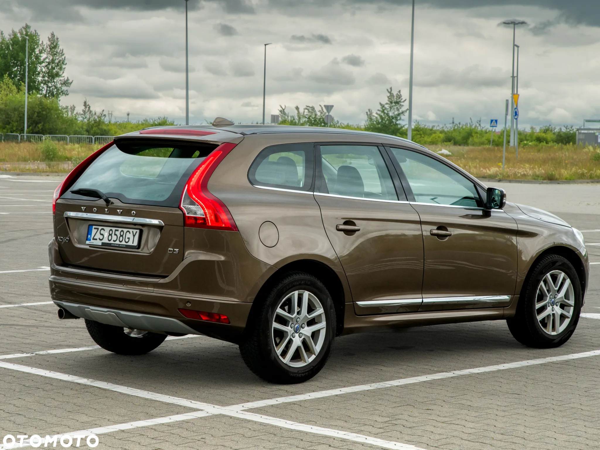 Volvo XC 60 D3 Drive-E Summum - 6