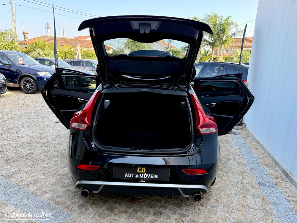 Volvo V40 1.6 D2 R-Design - 35