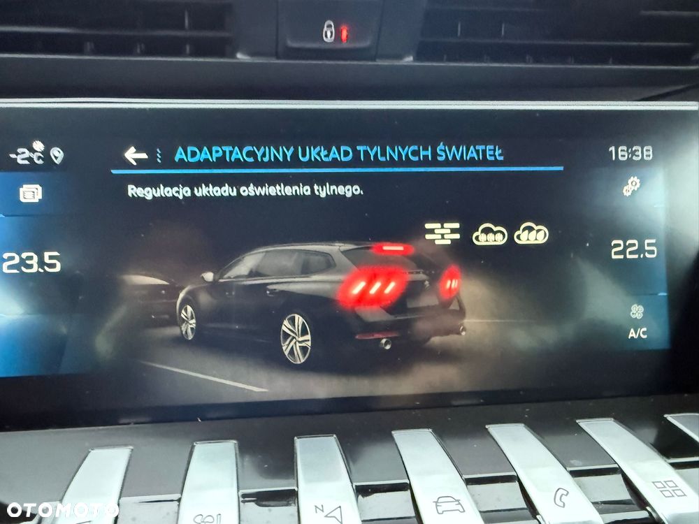 Peugeot 508 225 e-EAT8 Allure - 14