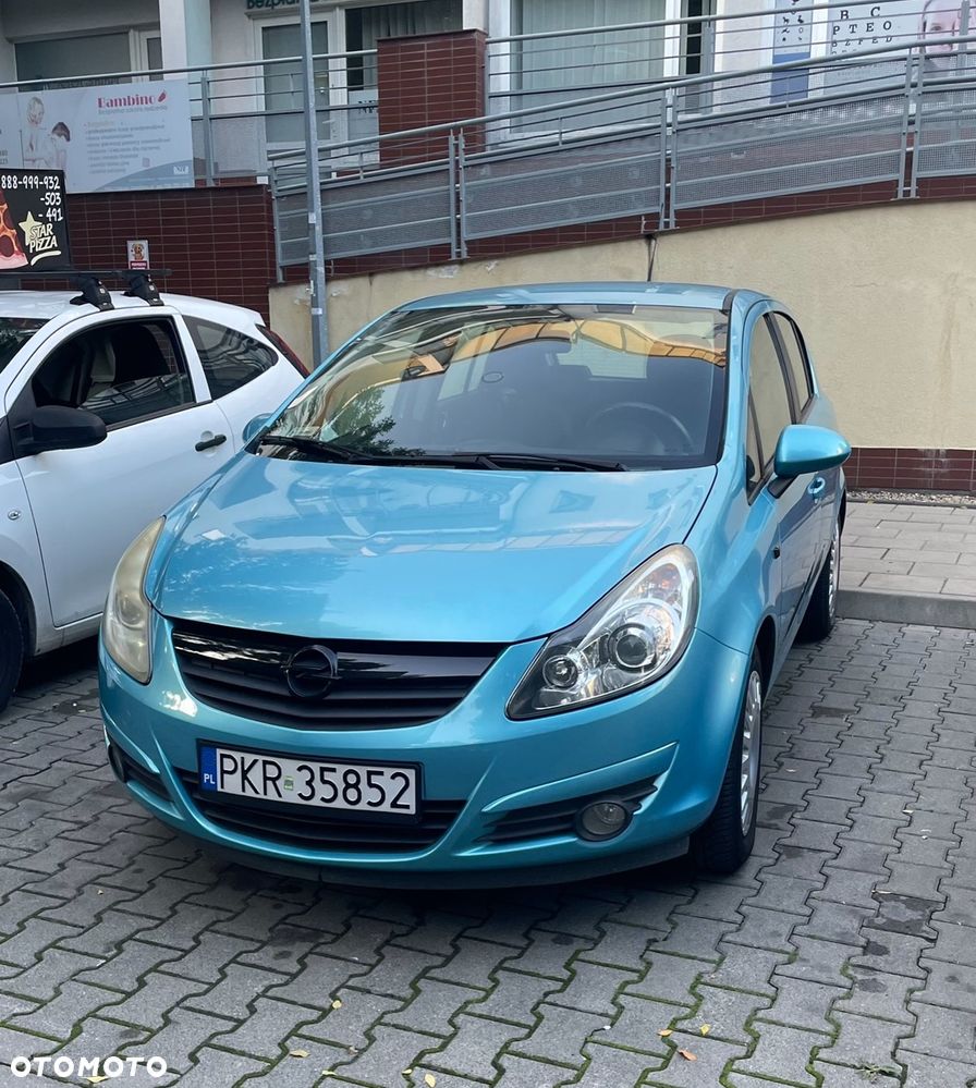 Opel Corsa 1.4 16V Color Edition - 1
