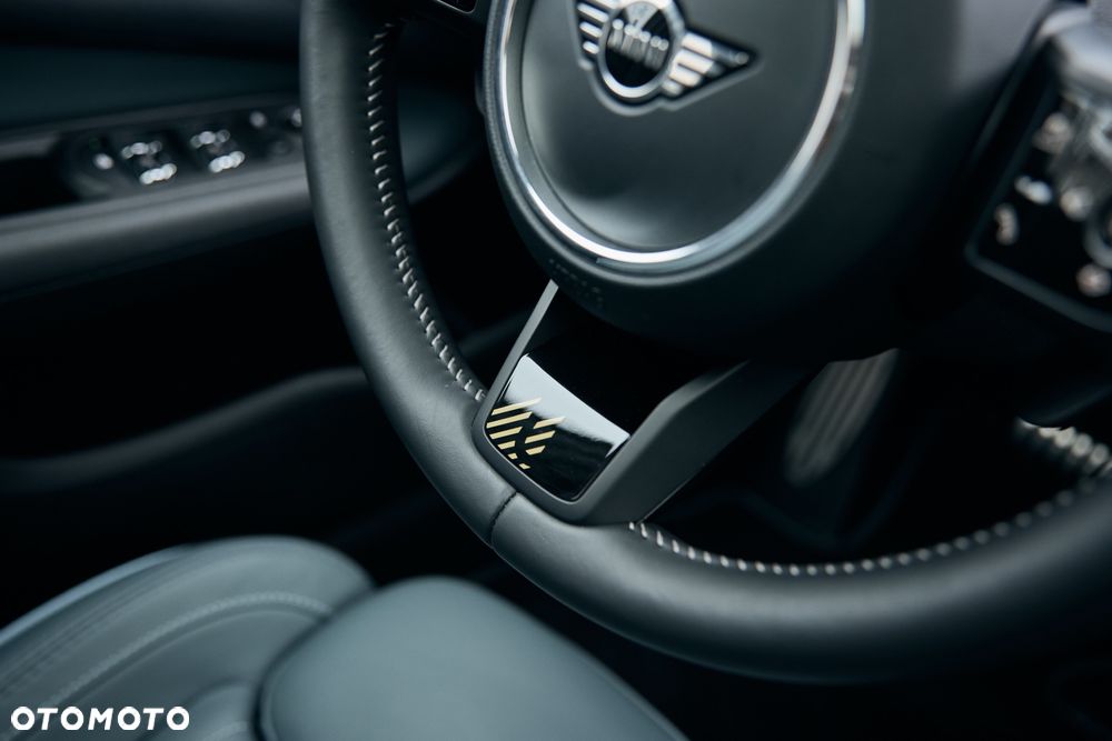 MINI John Cooper Works ALL4 sport - 22