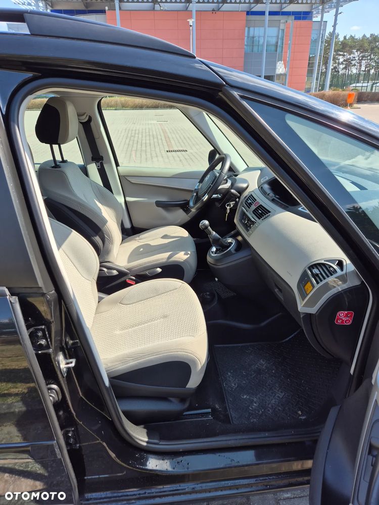 Citroën C4 Picasso 1.6 VTi SX - 22