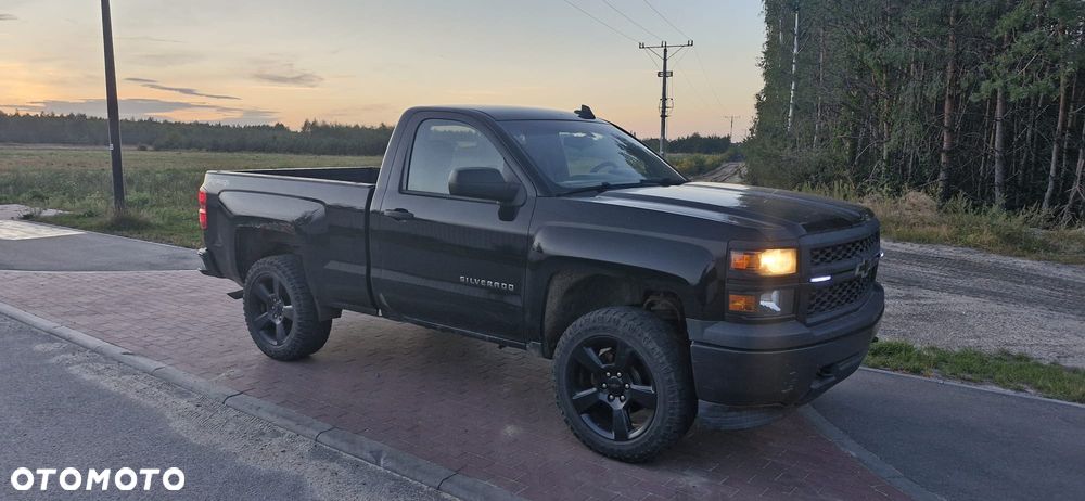 Chevrolet Silverado - 23