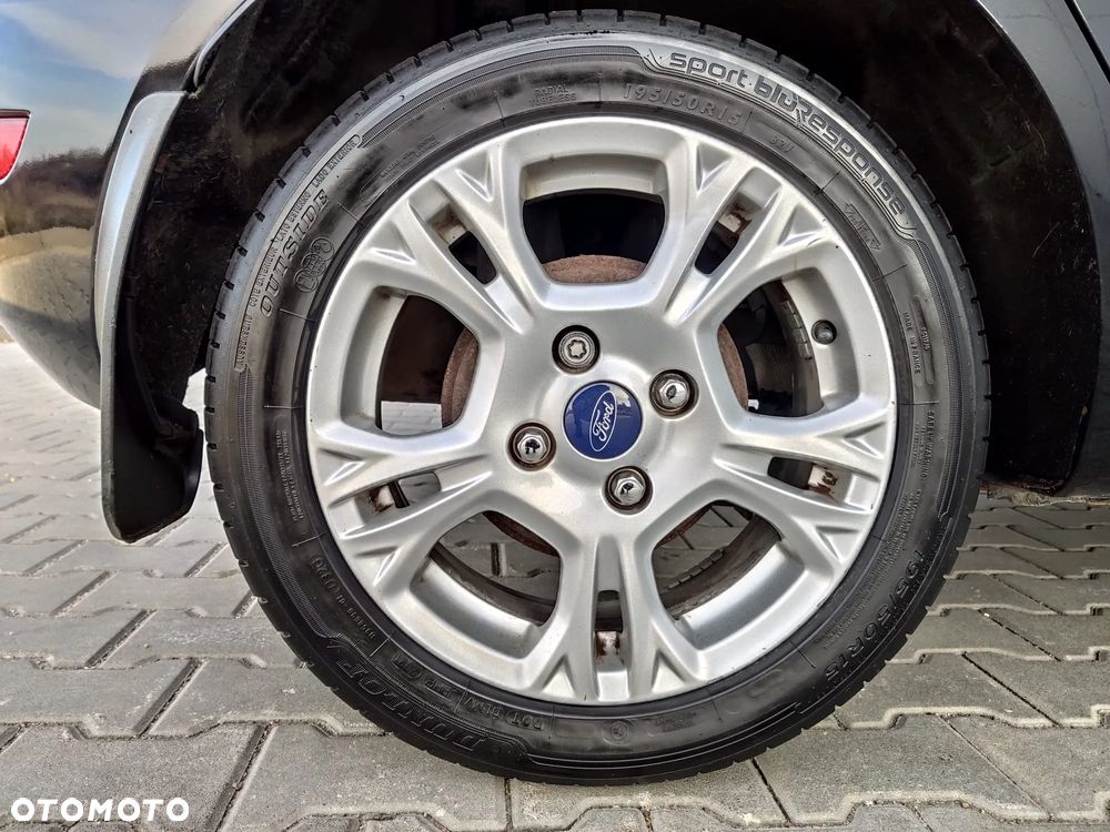 Ford Fiesta 1.4 Trend - 26