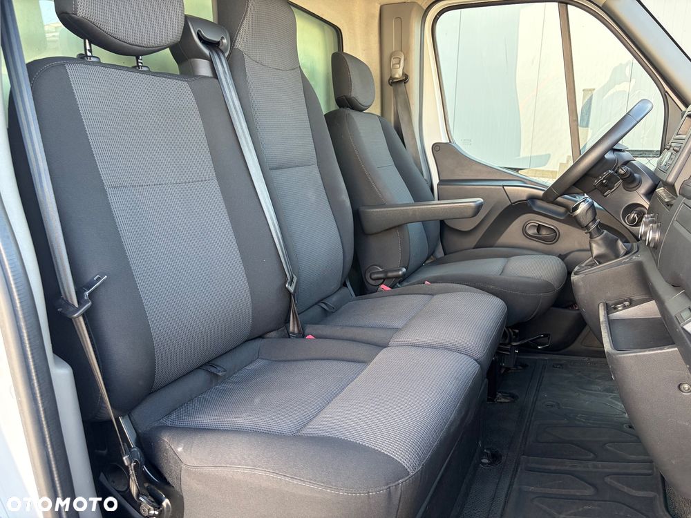 Renault Master - 18