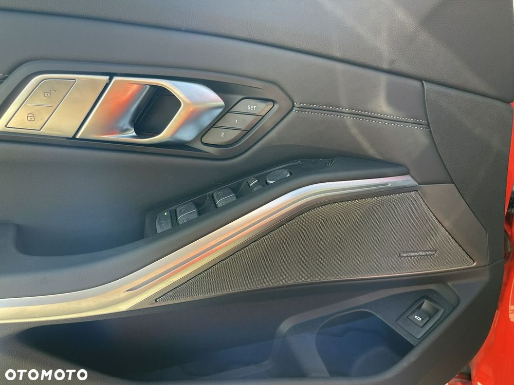 BMW M3 Competition xDrive sport - 11