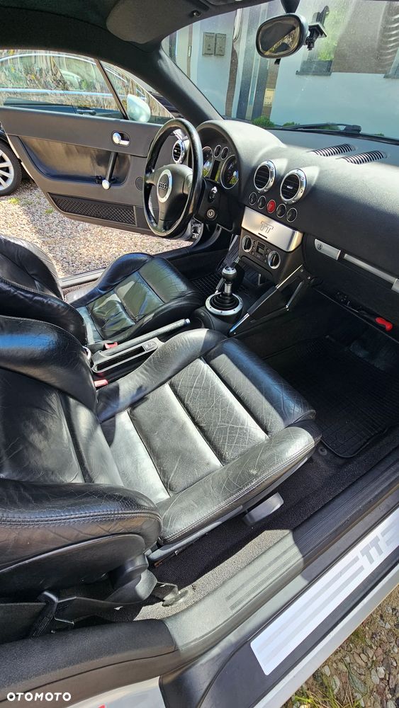 Audi TT Coupé 1.8T - 7