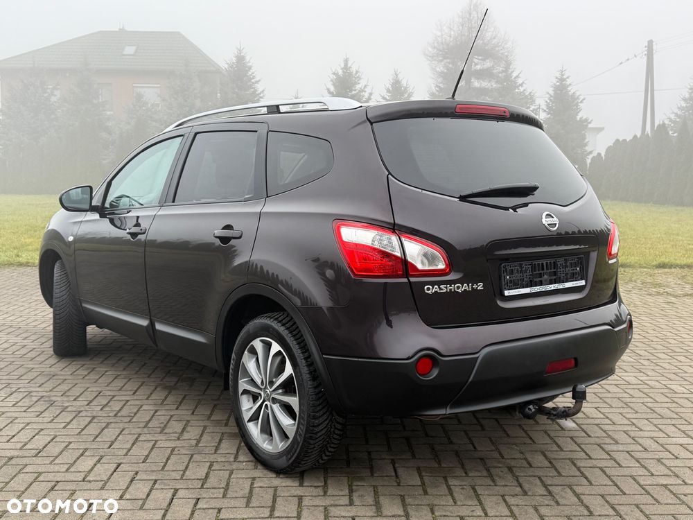 Nissan Qashqai+2 - 9
