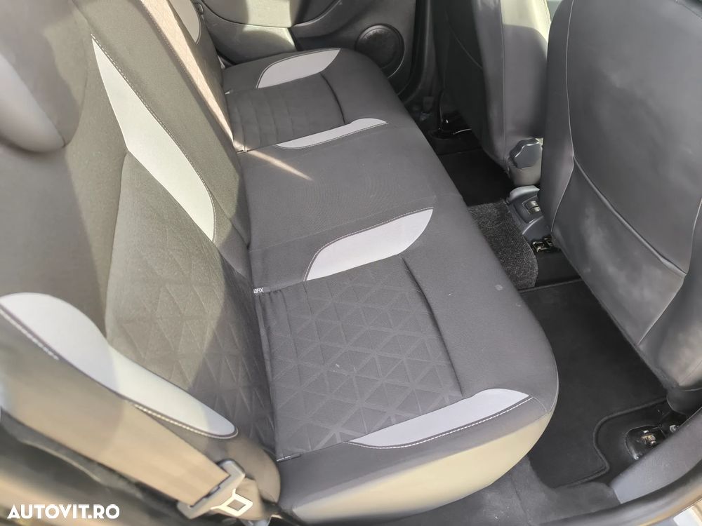 Dacia Sandero Stepway Blue dCi 95 Prestige - 14